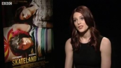 Ashley-Greene-dot-nl_Skatelandinterview-BBC00074.jpg