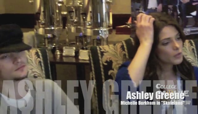 Ashley-Greene-dot-nl_Skatelandinterview-CollegeMovieReviewCom0056.jpg