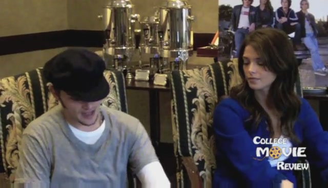 Ashley-Greene-dot-nl_Skatelandinterview-CollegeMovieReviewCom0086.jpg