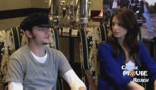 Ashley-Greene-dot-nl_Skatelandinterview-CollegeMovieReviewCom0094.jpg
