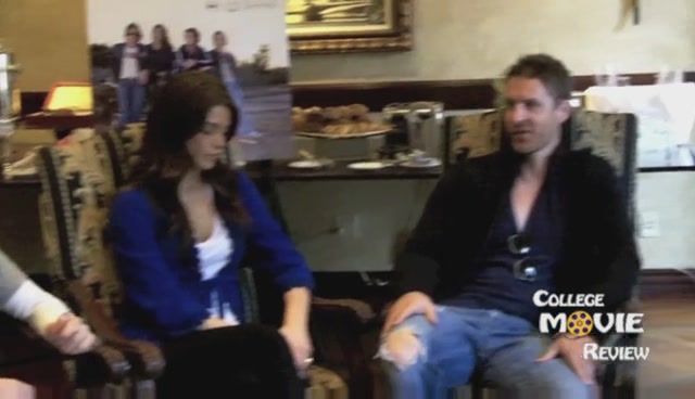 Ashley-Greene-dot-nl_Skatelandinterview-CollegeMovieReviewCom0129.jpg