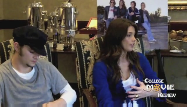 Ashley-Greene-dot-nl_Skatelandinterview-CollegeMovieReviewCom0195.jpg