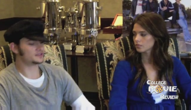 Ashley-Greene-dot-nl_Skatelandinterview-CollegeMovieReviewCom0210.jpg