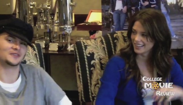 Ashley-Greene-dot-nl_Skatelandinterview-CollegeMovieReviewCom0240.jpg