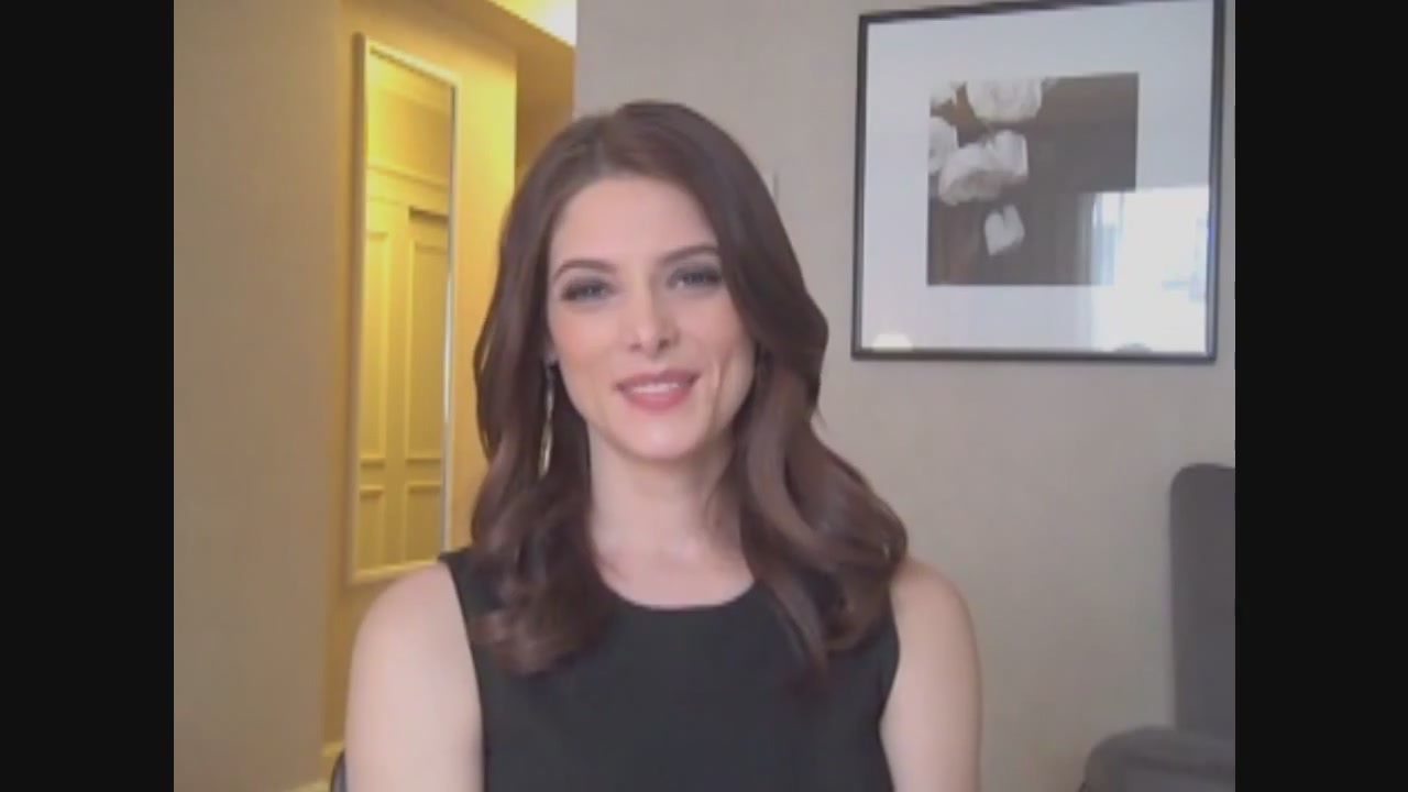 Ashley-Greene-dot-nl_Skatelandinterview-ComingSoonNet0009.jpg