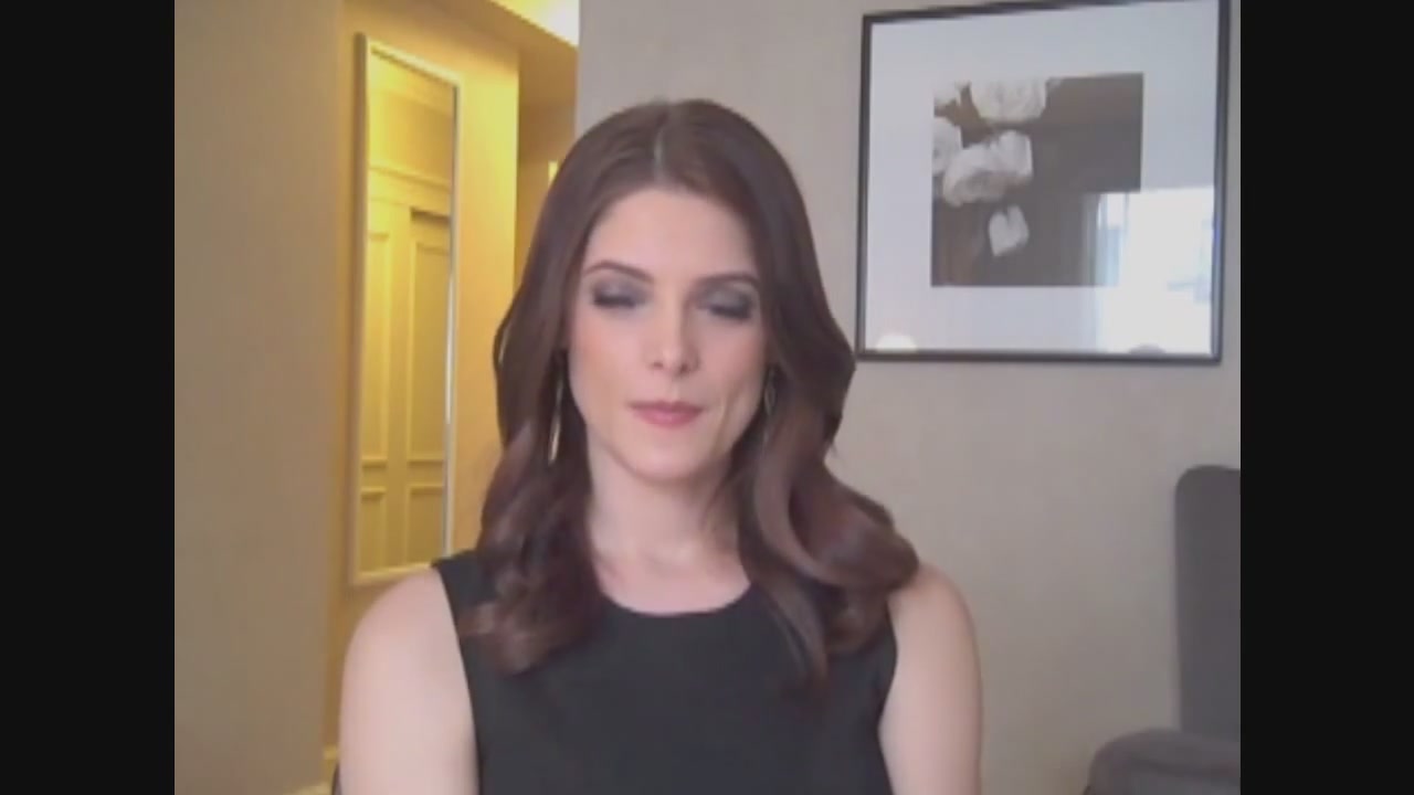 Ashley-Greene-dot-nl_Skatelandinterview-ComingSoonNet0012.jpg