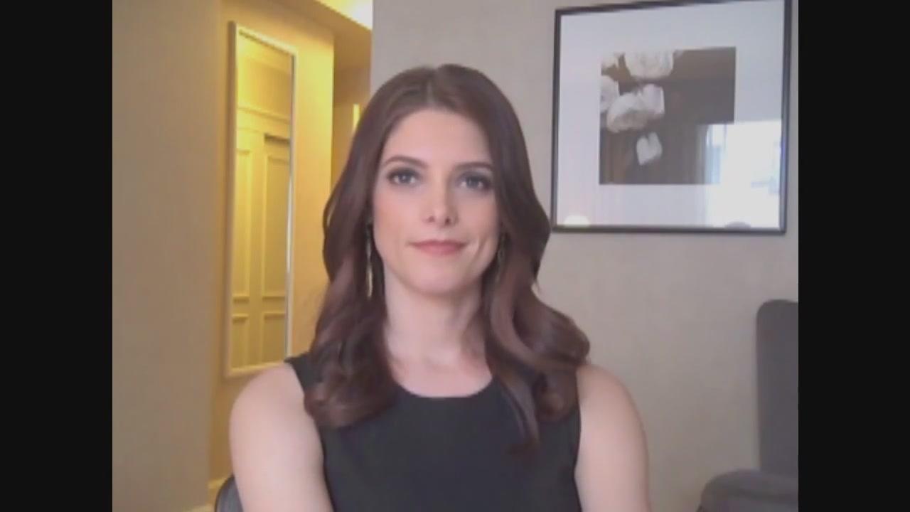 Ashley-Greene-dot-nl_Skatelandinterview-ComingSoonNet0033.jpg