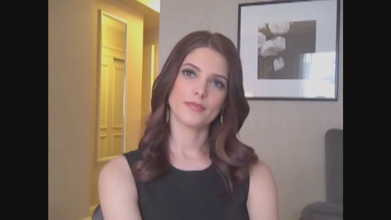 Ashley-Greene-dot-nl_Skatelandinterview-ComingSoonNet0035.jpg