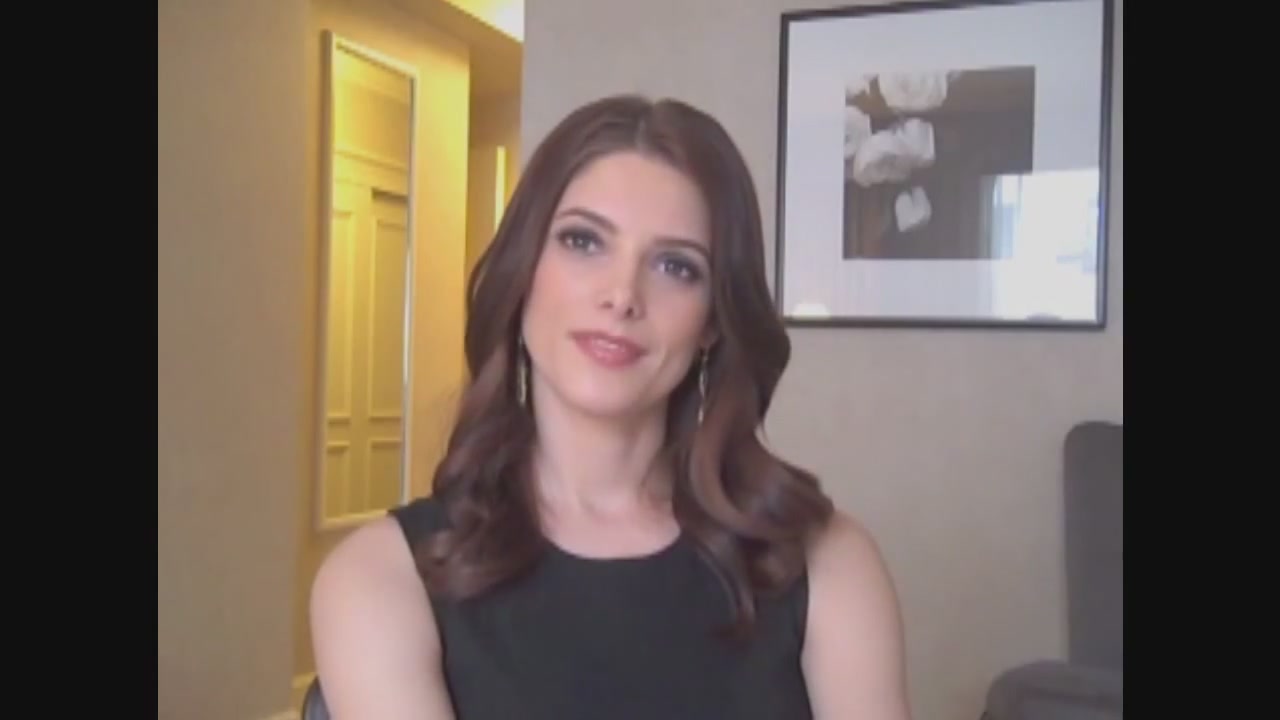 Ashley-Greene-dot-nl_Skatelandinterview-ComingSoonNet0036.jpg