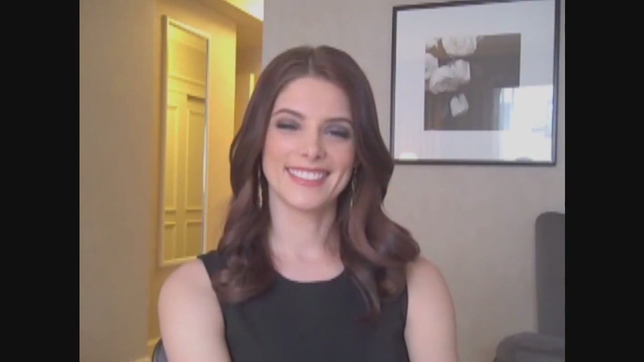 Ashley-Greene-dot-nl_Skatelandinterview-ComingSoonNet0037.jpg