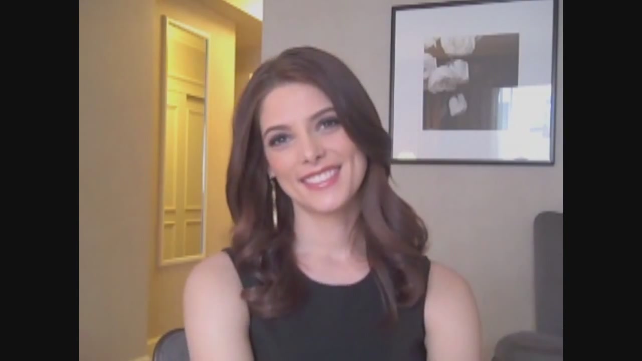 Ashley-Greene-dot-nl_Skatelandinterview-ComingSoonNet0044.jpg