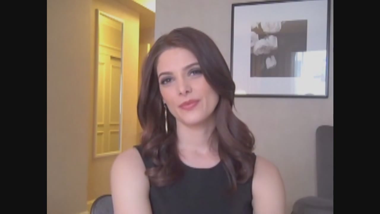 Ashley-Greene-dot-nl_Skatelandinterview-ComingSoonNet0046.jpg