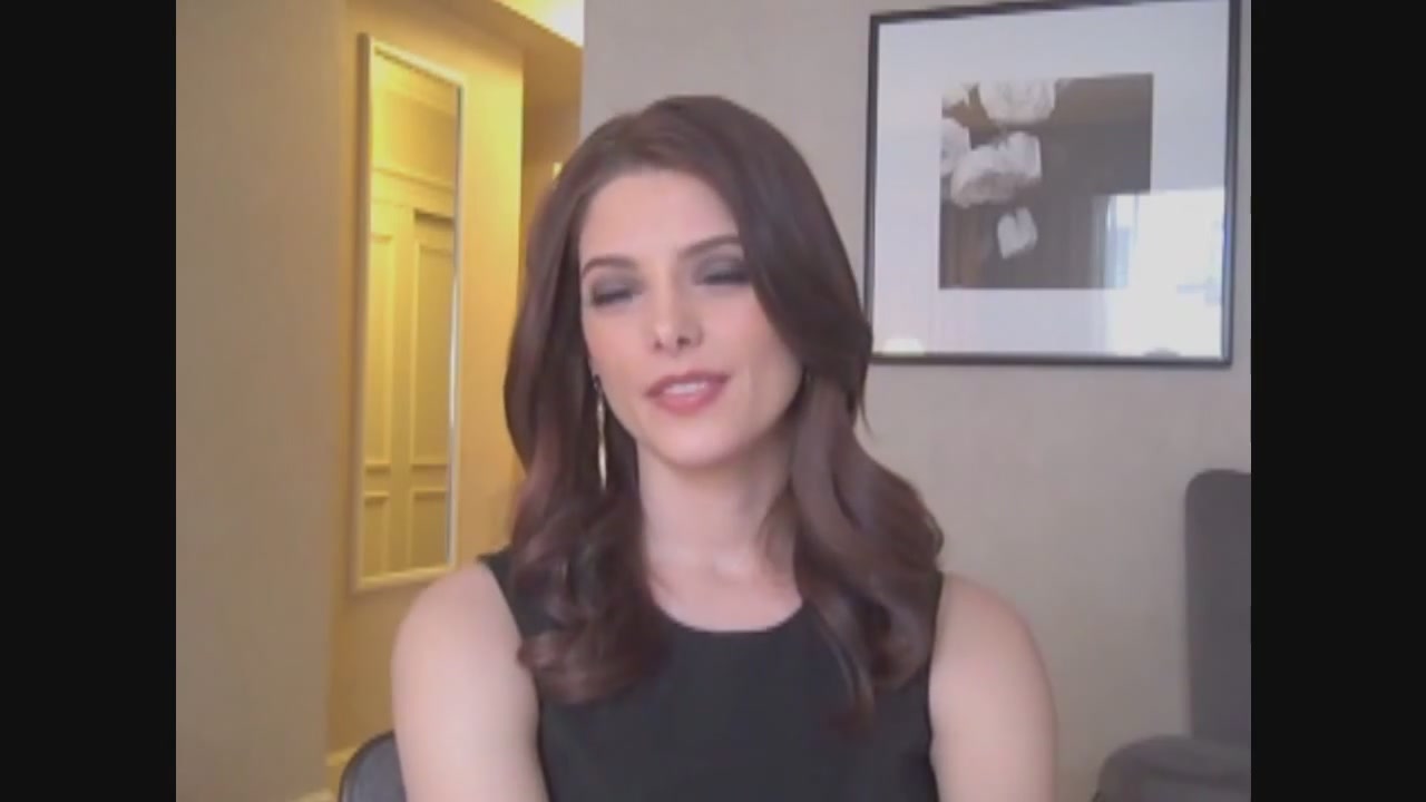 Ashley-Greene-dot-nl_Skatelandinterview-ComingSoonNet0047.jpg