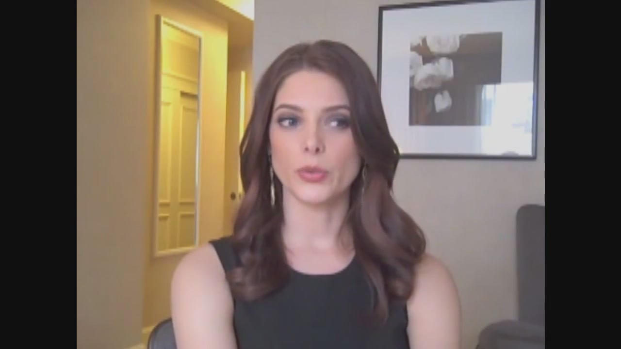Ashley-Greene-dot-nl_Skatelandinterview-ComingSoonNet0058.jpg