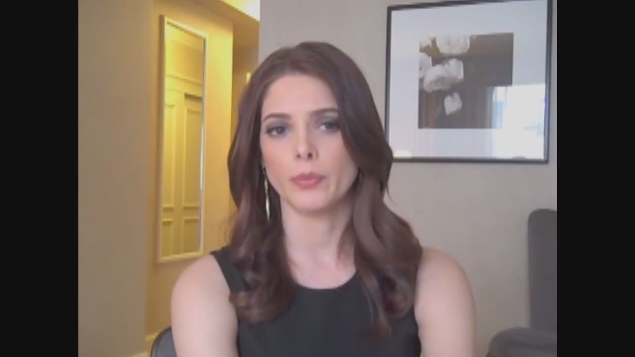 Ashley-Greene-dot-nl_Skatelandinterview-ComingSoonNet0065.jpg