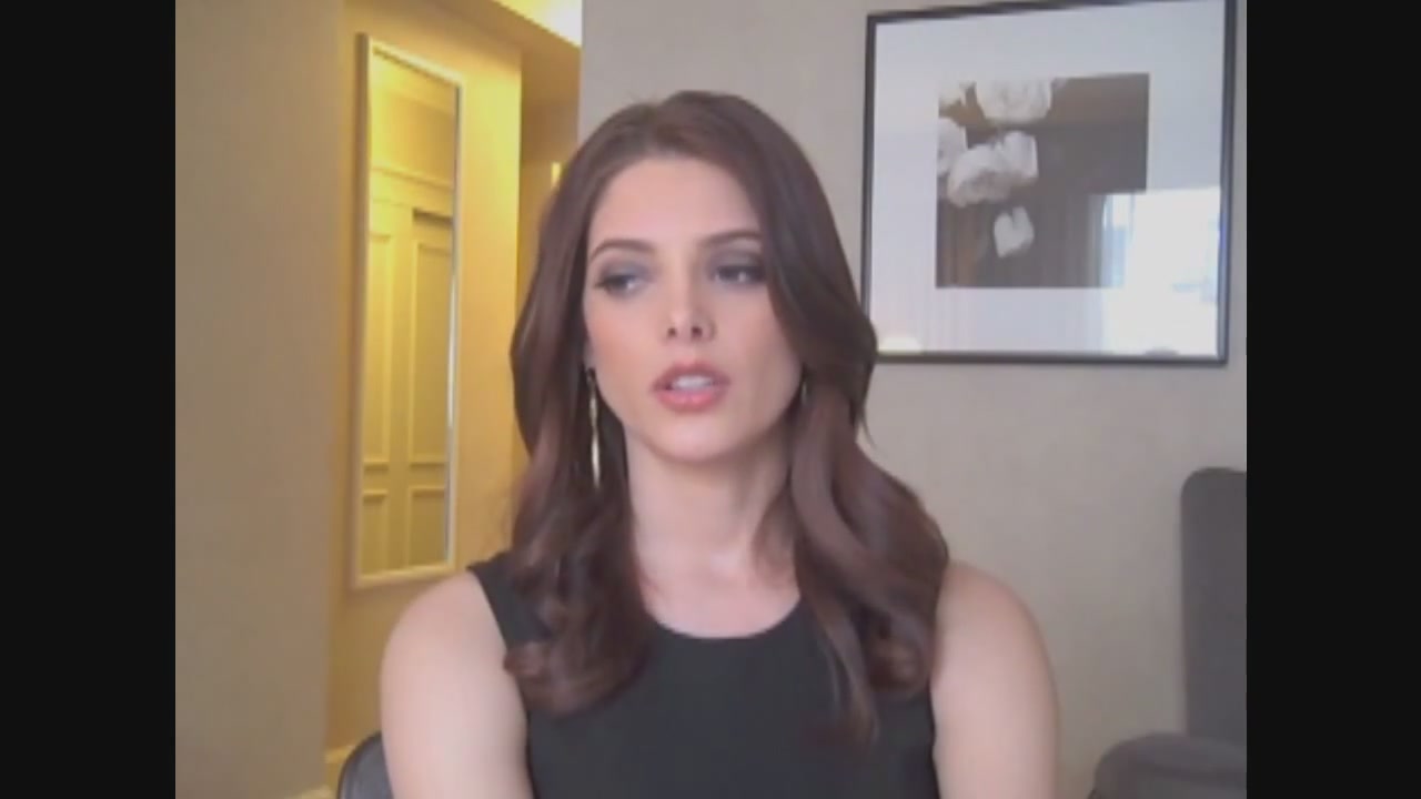 Ashley-Greene-dot-nl_Skatelandinterview-ComingSoonNet0069.jpg