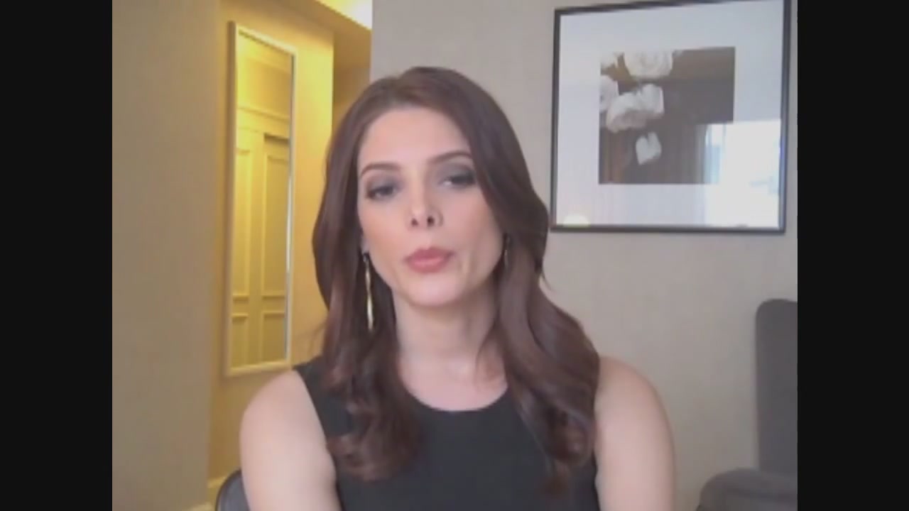 Ashley-Greene-dot-nl_Skatelandinterview-ComingSoonNet0085.jpg