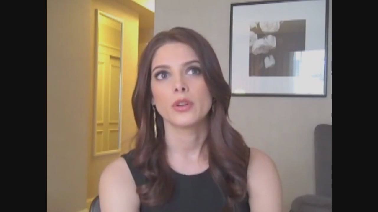 Ashley-Greene-dot-nl_Skatelandinterview-ComingSoonNet0098.jpg