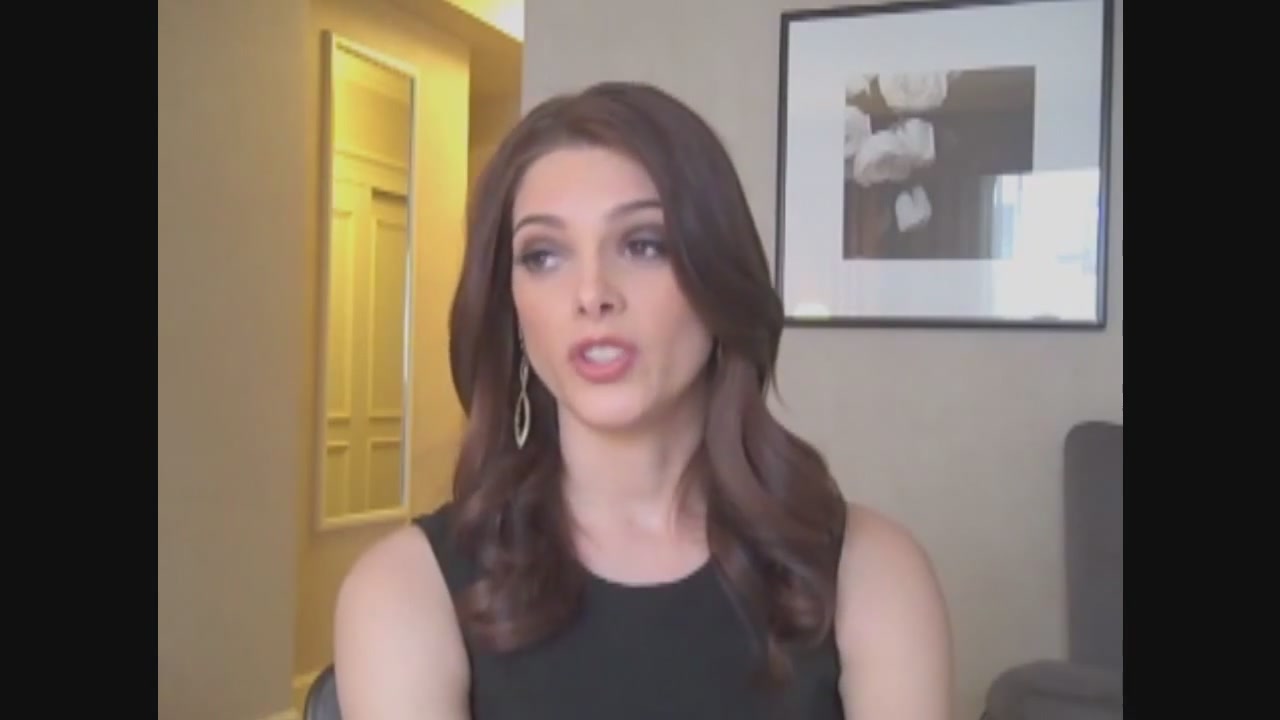 Ashley-Greene-dot-nl_Skatelandinterview-ComingSoonNet0106.jpg