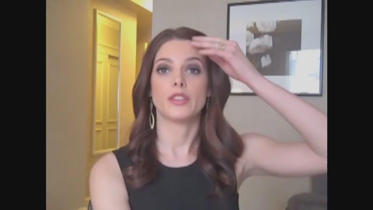 Ashley-Greene-dot-nl_Skatelandinterview-ComingSoonNet0112.jpg