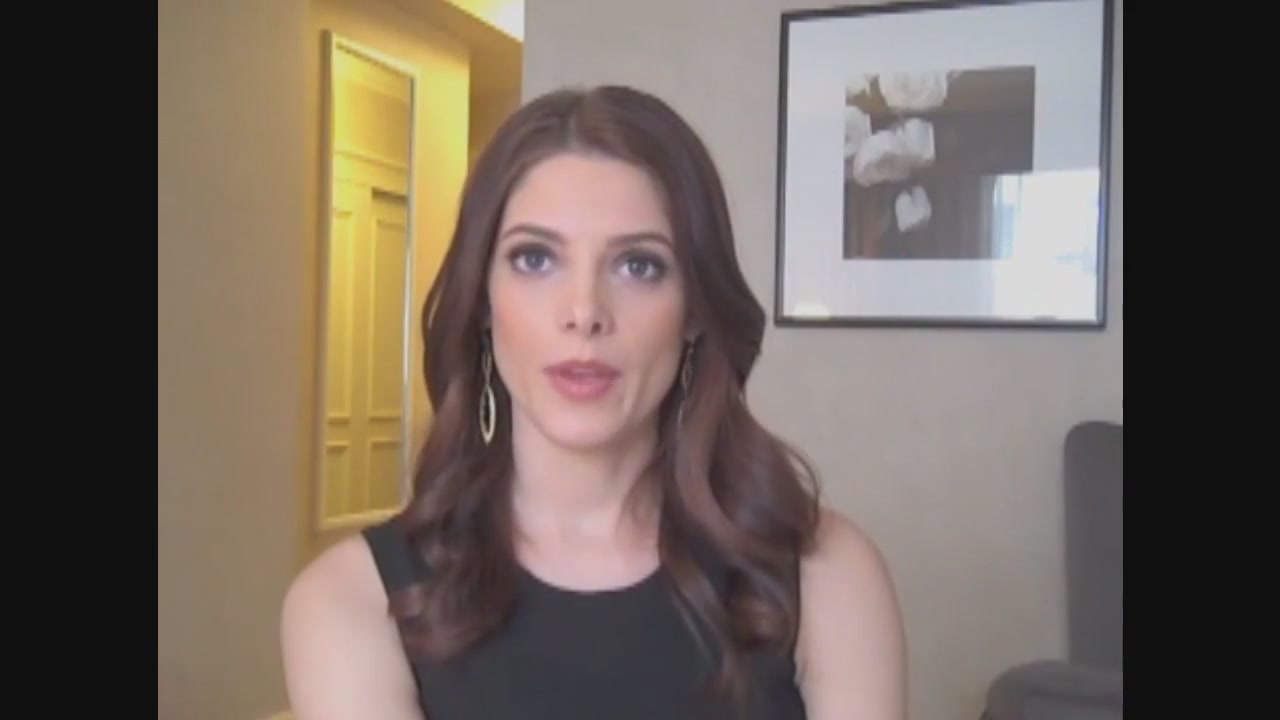 Ashley-Greene-dot-nl_Skatelandinterview-ComingSoonNet0115.jpg