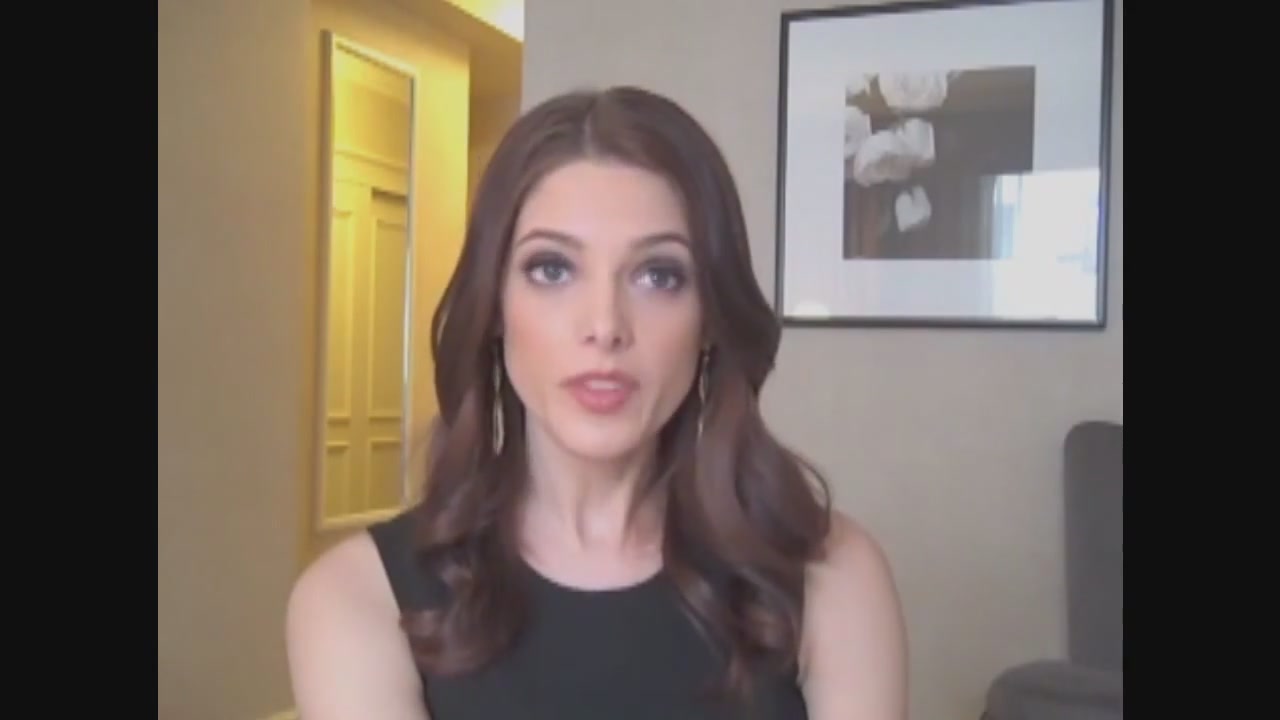 Ashley-Greene-dot-nl_Skatelandinterview-ComingSoonNet0116.jpg