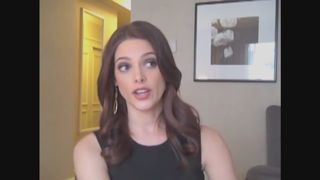 Ashley-Greene-dot-nl_Skatelandinterview-ComingSoonNet0121.jpg