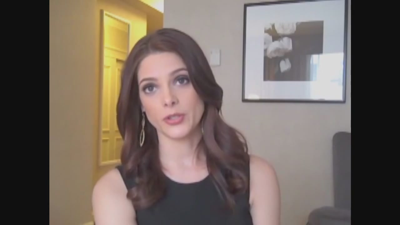 Ashley-Greene-dot-nl_Skatelandinterview-ComingSoonNet0122.jpg