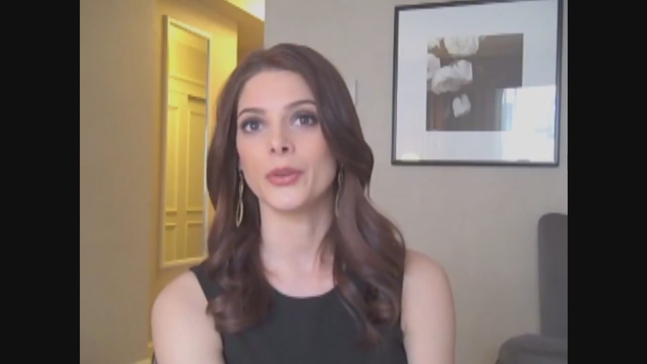 Ashley-Greene-dot-nl_Skatelandinterview-ComingSoonNet0129.jpg