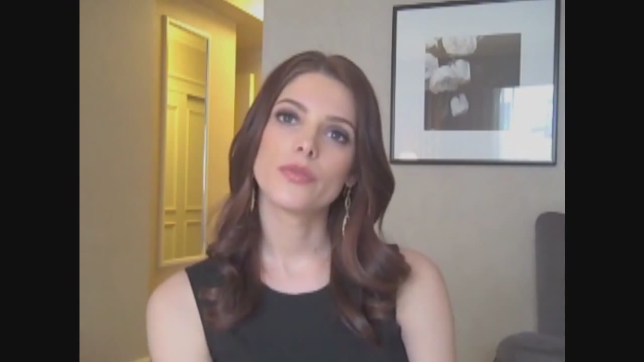 Ashley-Greene-dot-nl_Skatelandinterview-ComingSoonNet0251.jpg