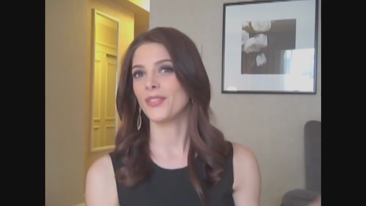 Ashley-Greene-dot-nl_Skatelandinterview-ComingSoonNet0278.jpg