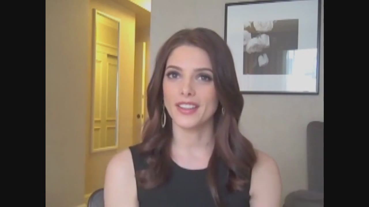 Ashley-Greene-dot-nl_Skatelandinterview-ComingSoonNet0279.jpg