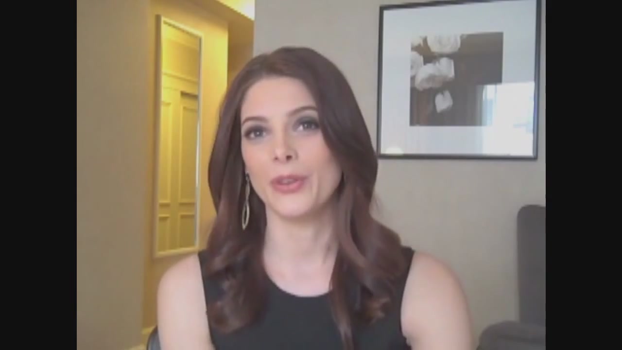 Ashley-Greene-dot-nl_Skatelandinterview-ComingSoonNet0283.jpg