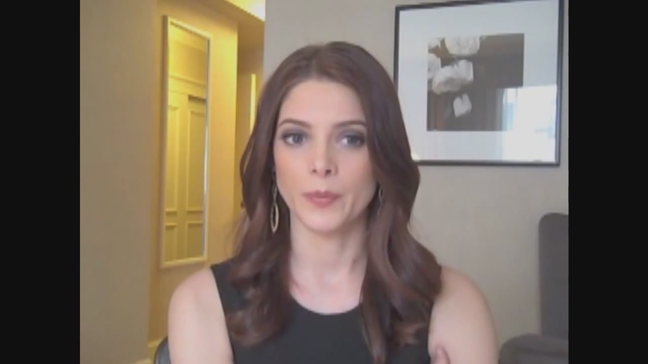 Ashley-Greene-dot-nl_Skatelandinterview-ComingSoonNet0292.jpg