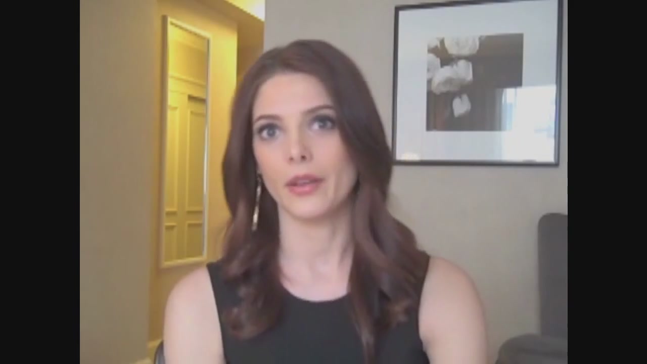 Ashley-Greene-dot-nl_Skatelandinterview-ComingSoonNet0294.jpg