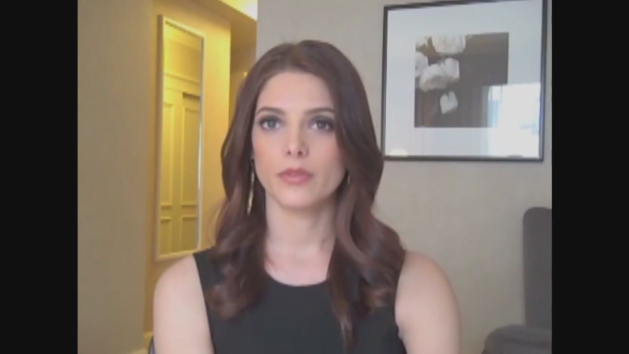 Ashley-Greene-dot-nl_Skatelandinterview-ComingSoonNet0296.jpg