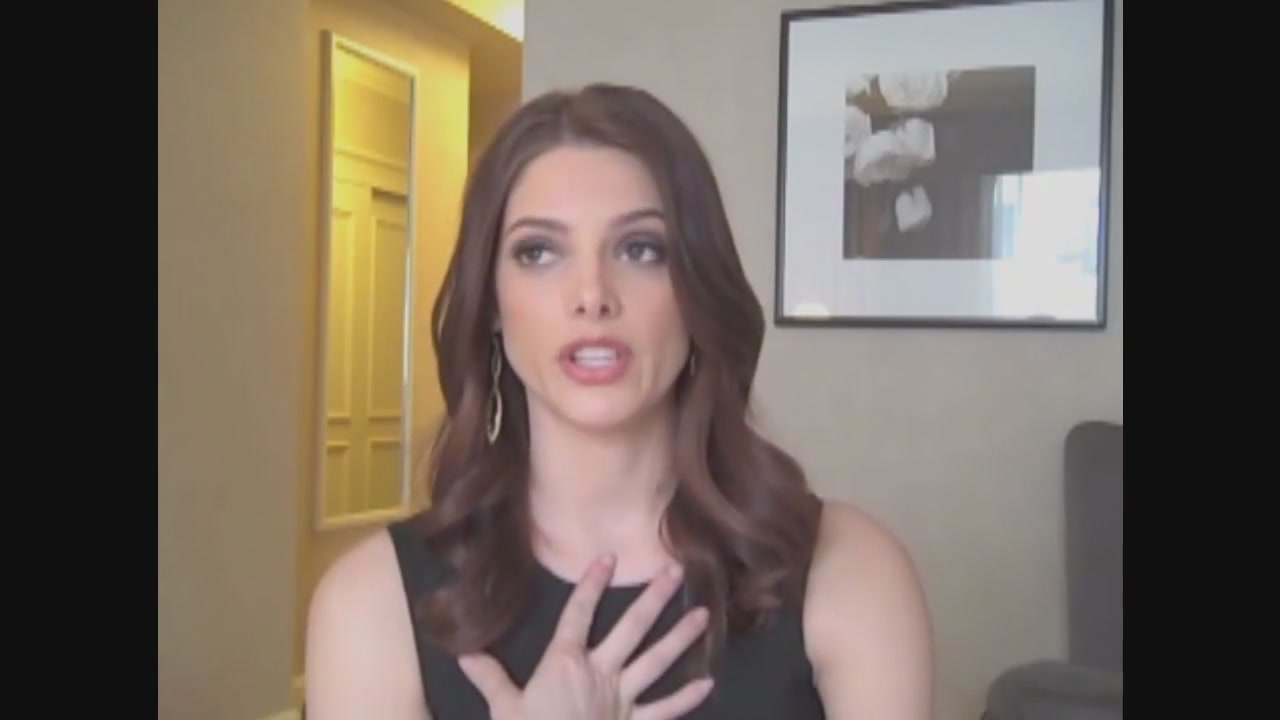 Ashley-Greene-dot-nl_Skatelandinterview-ComingSoonNet0303.jpg