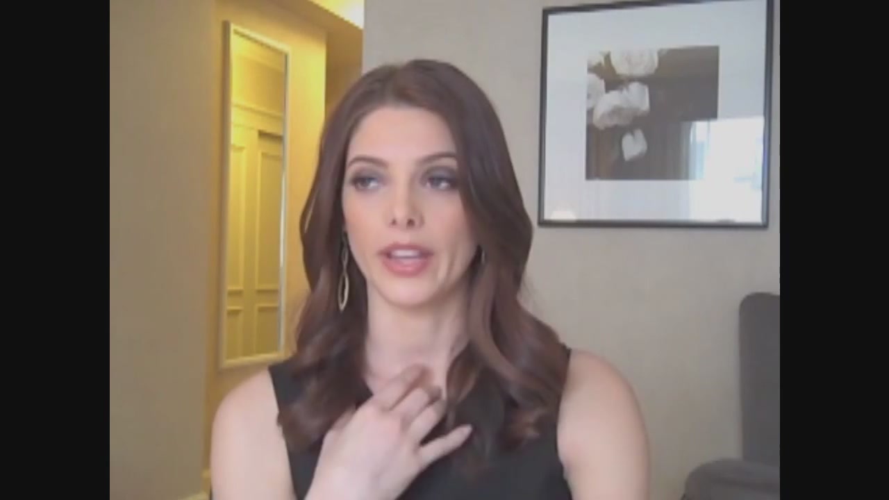 Ashley-Greene-dot-nl_Skatelandinterview-ComingSoonNet0307.jpg