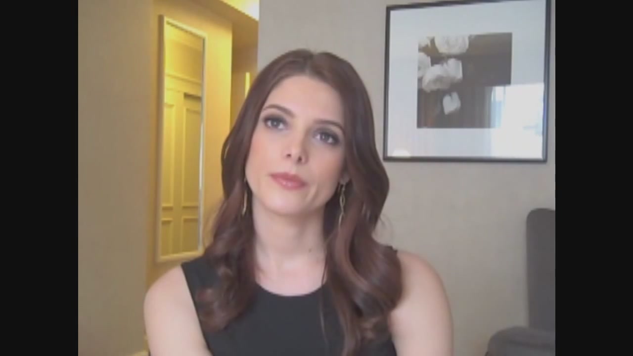Ashley-Greene-dot-nl_Skatelandinterview-ComingSoonNet0336.jpg