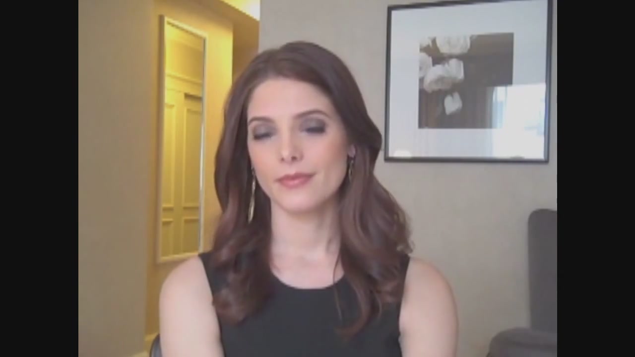 Ashley-Greene-dot-nl_Skatelandinterview-ComingSoonNet0376.jpg