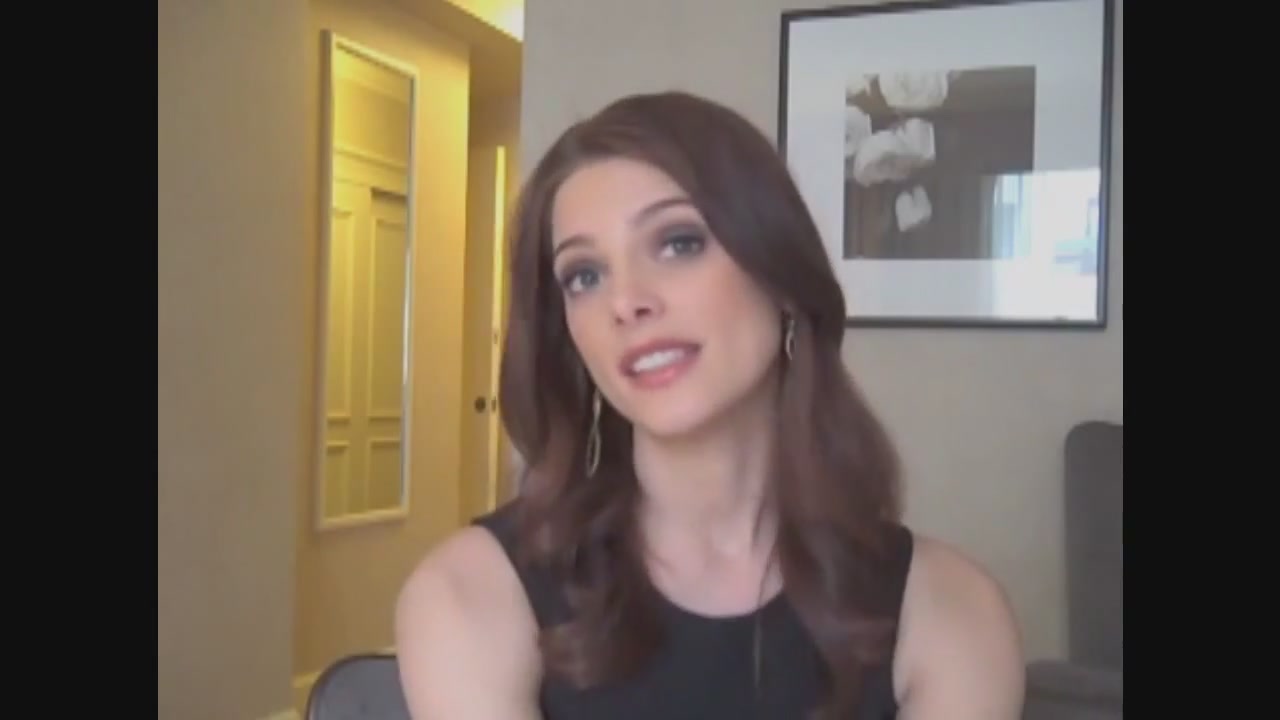 Ashley-Greene-dot-nl_Skatelandinterview-ComingSoonNet0540.jpg