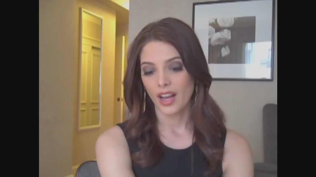 Ashley-Greene-dot-nl_Skatelandinterview-ComingSoonNet0548.jpg