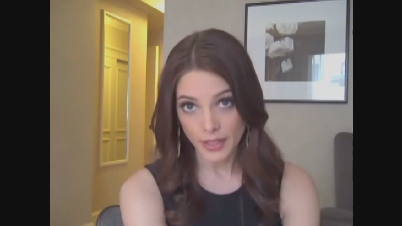 Ashley-Greene-dot-nl_Skatelandinterview-ComingSoonNet0554.jpg