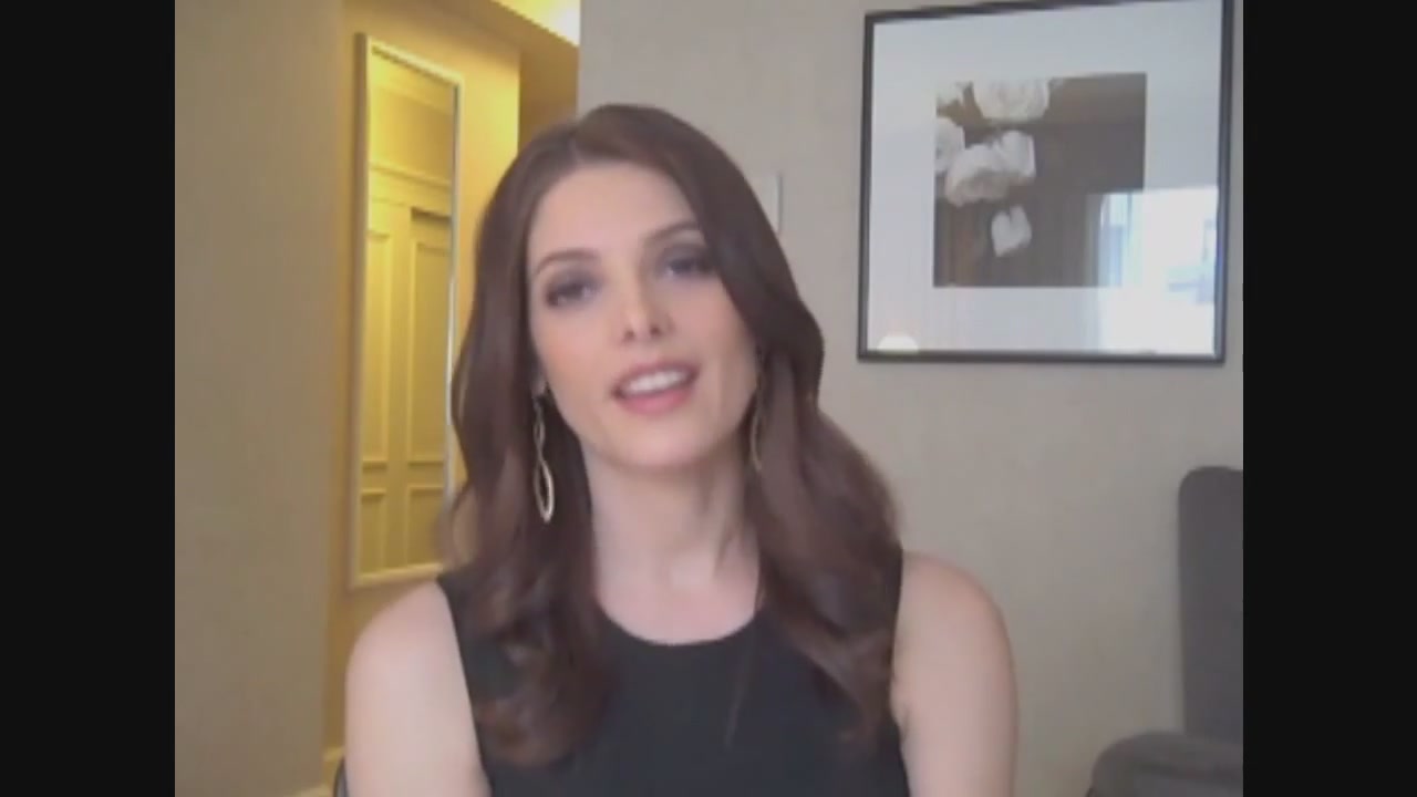 Ashley-Greene-dot-nl_Skatelandinterview-ComingSoonNet0568.jpg