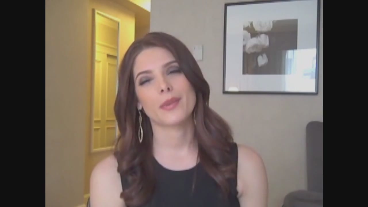 Ashley-Greene-dot-nl_Skatelandinterview-ComingSoonNet0582.jpg
