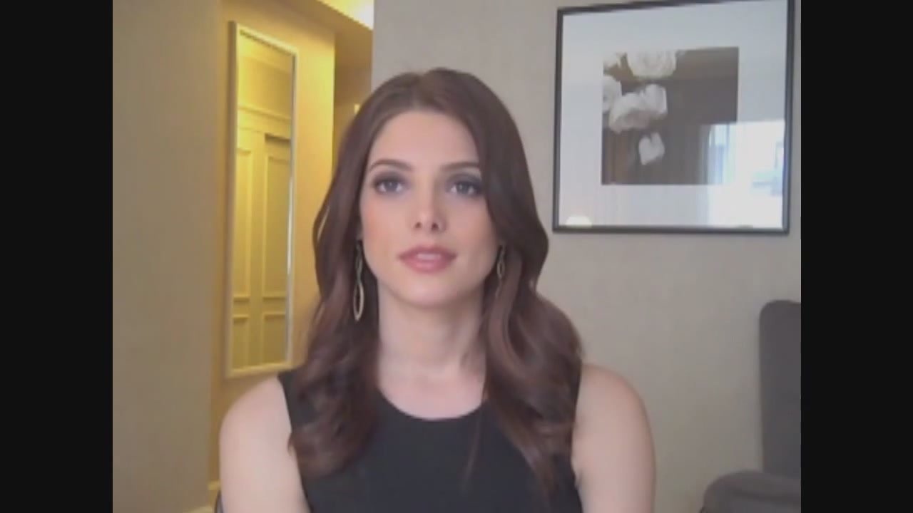 Ashley-Greene-dot-nl_Skatelandinterview-ComingSoonNet0590.jpg