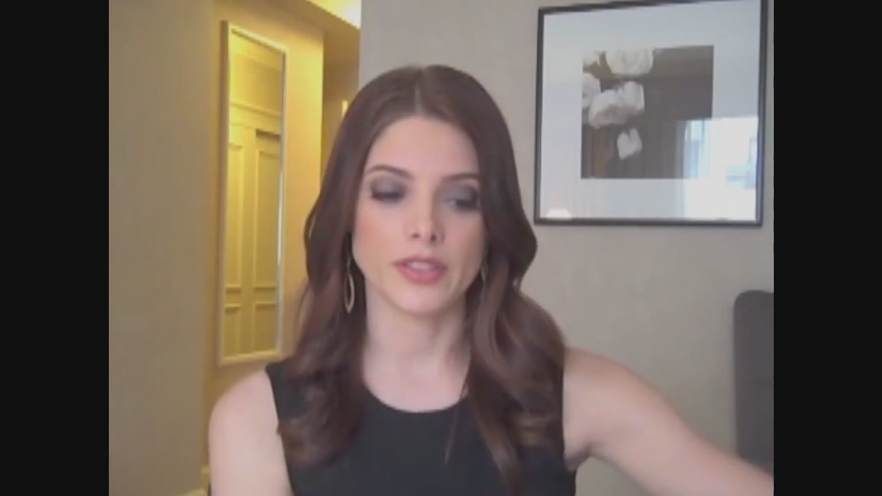 Ashley-Greene-dot-nl_Skatelandinterview-ComingSoonNet0596.jpg