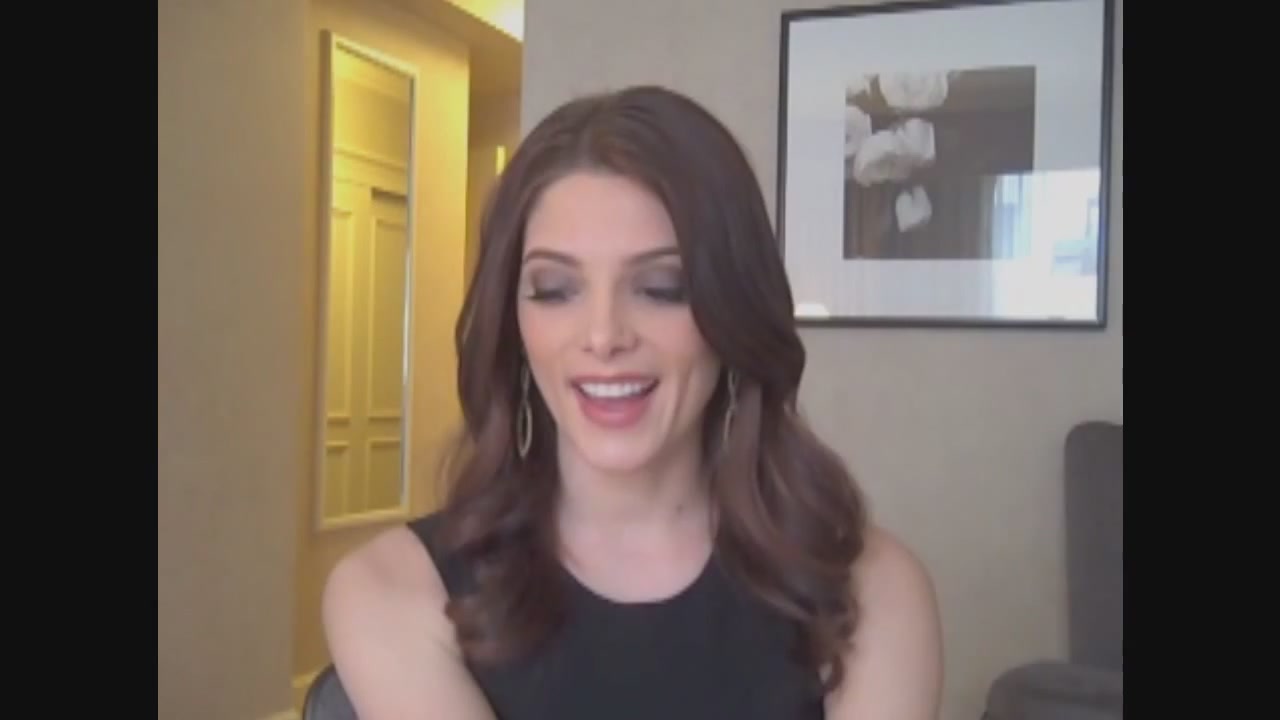 Ashley-Greene-dot-nl_Skatelandinterview-ComingSoonNet0645.jpg