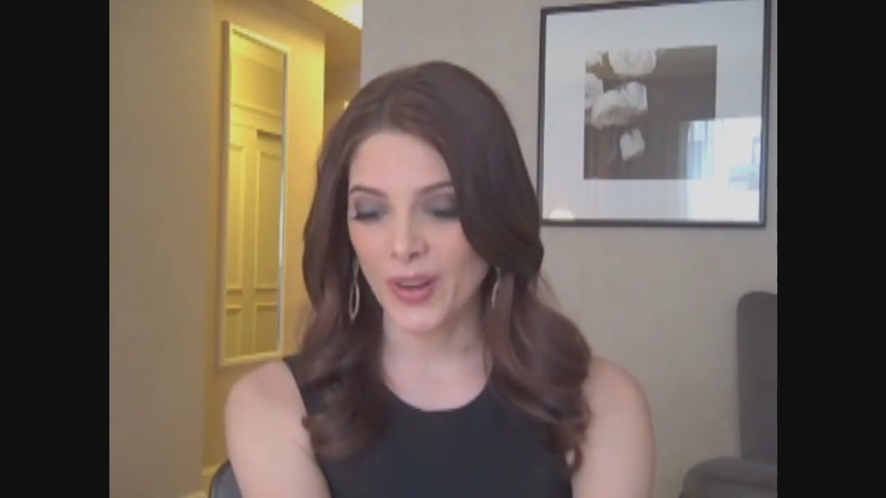 Ashley-Greene-dot-nl_Skatelandinterview-ComingSoonNet0651.jpg