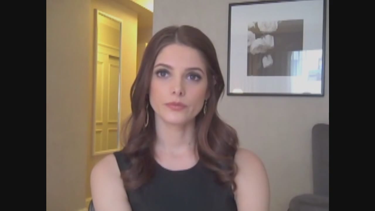 Ashley-Greene-dot-nl_Skatelandinterview-ComingSoonNet0683.jpg